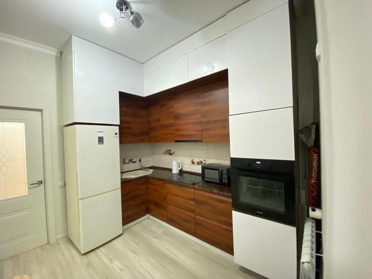 Whitehome In Panorama Park Nur-Sultan  Exterior photo