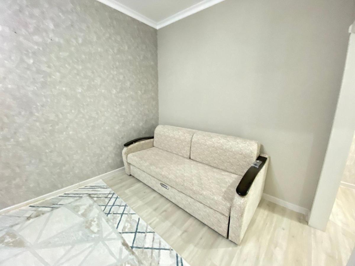 Whitehome In Panorama Park Nur-Sultan  Exterior photo